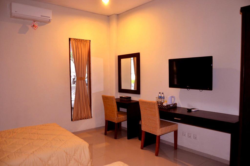 Bumi Cikeas Sentul Bogor Hotel Стая снимка