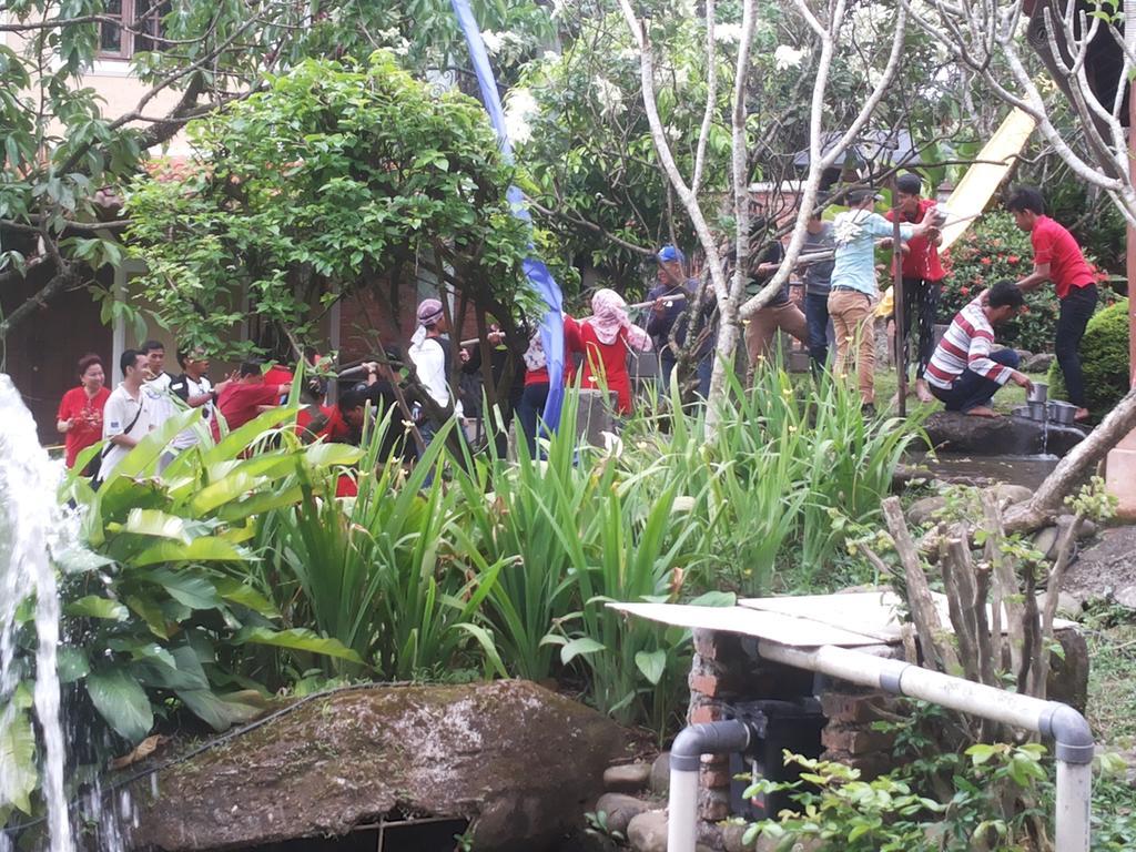 Bumi Cikeas Sentul Bogor Hotel Екстериор снимка