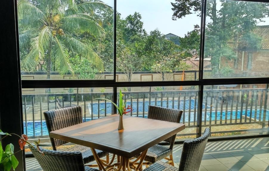 Bumi Cikeas Sentul Bogor Hotel Екстериор снимка