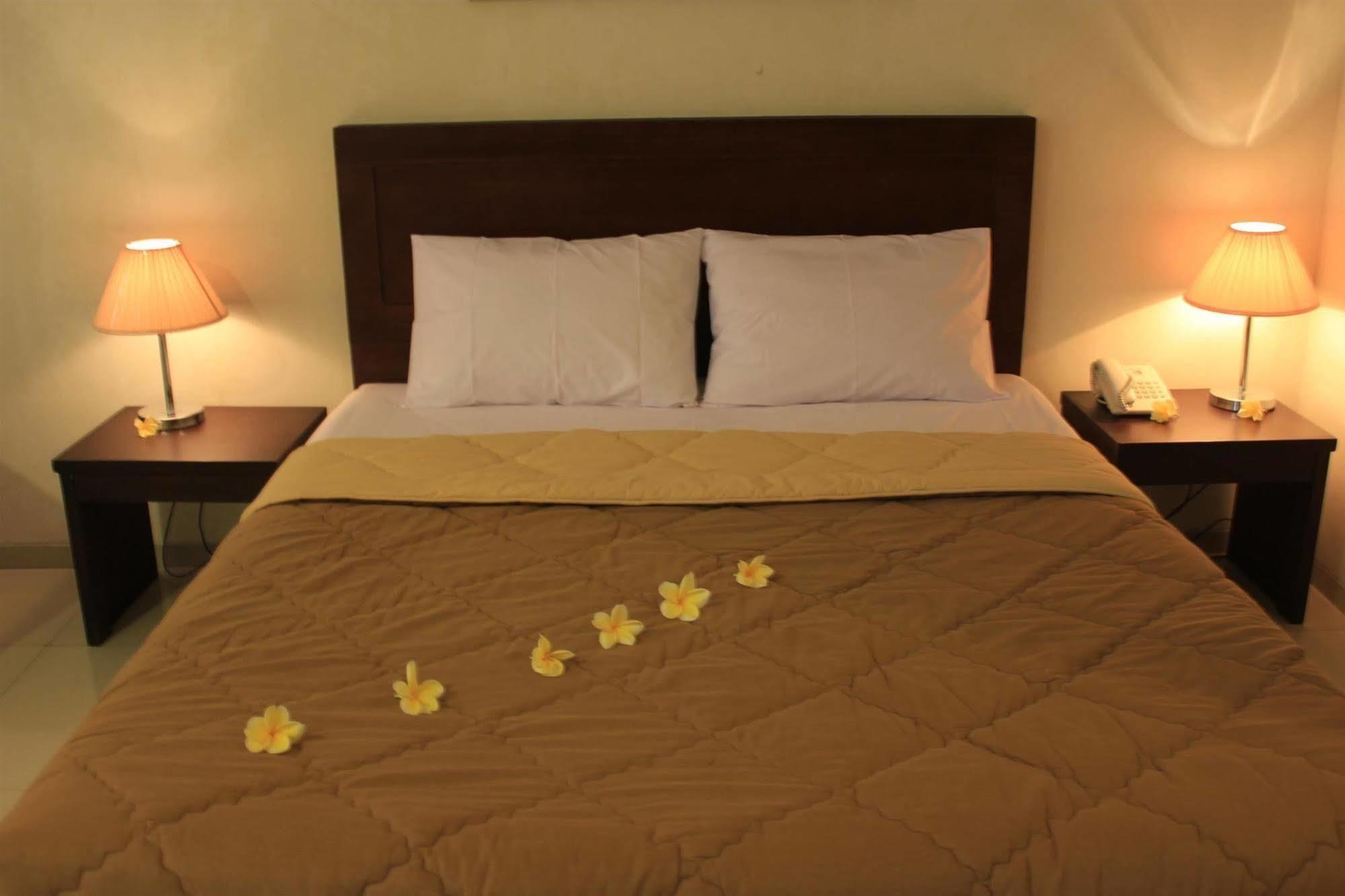 Bumi Cikeas Sentul Bogor Hotel Екстериор снимка