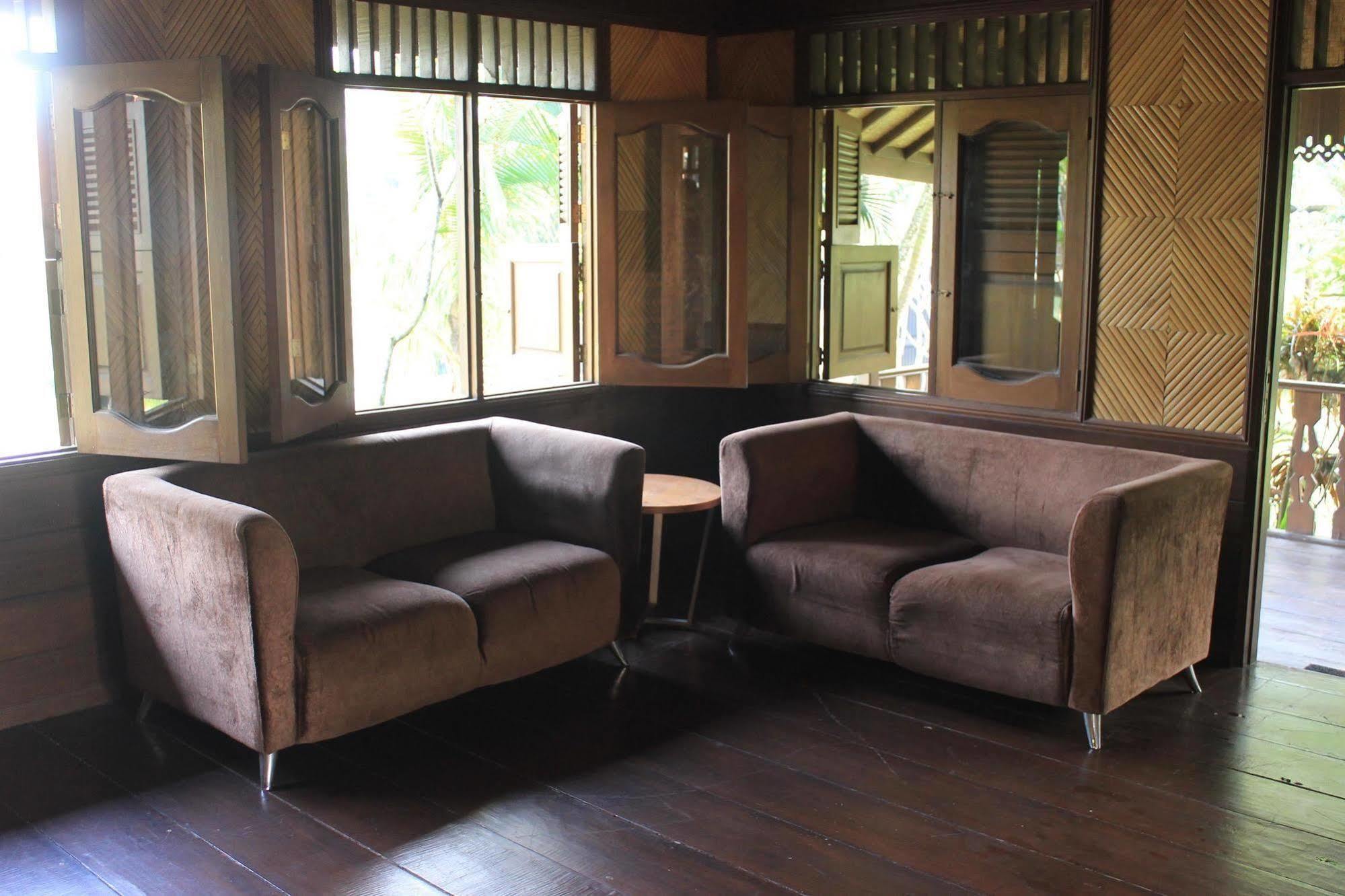 Bumi Cikeas Sentul Bogor Hotel Екстериор снимка