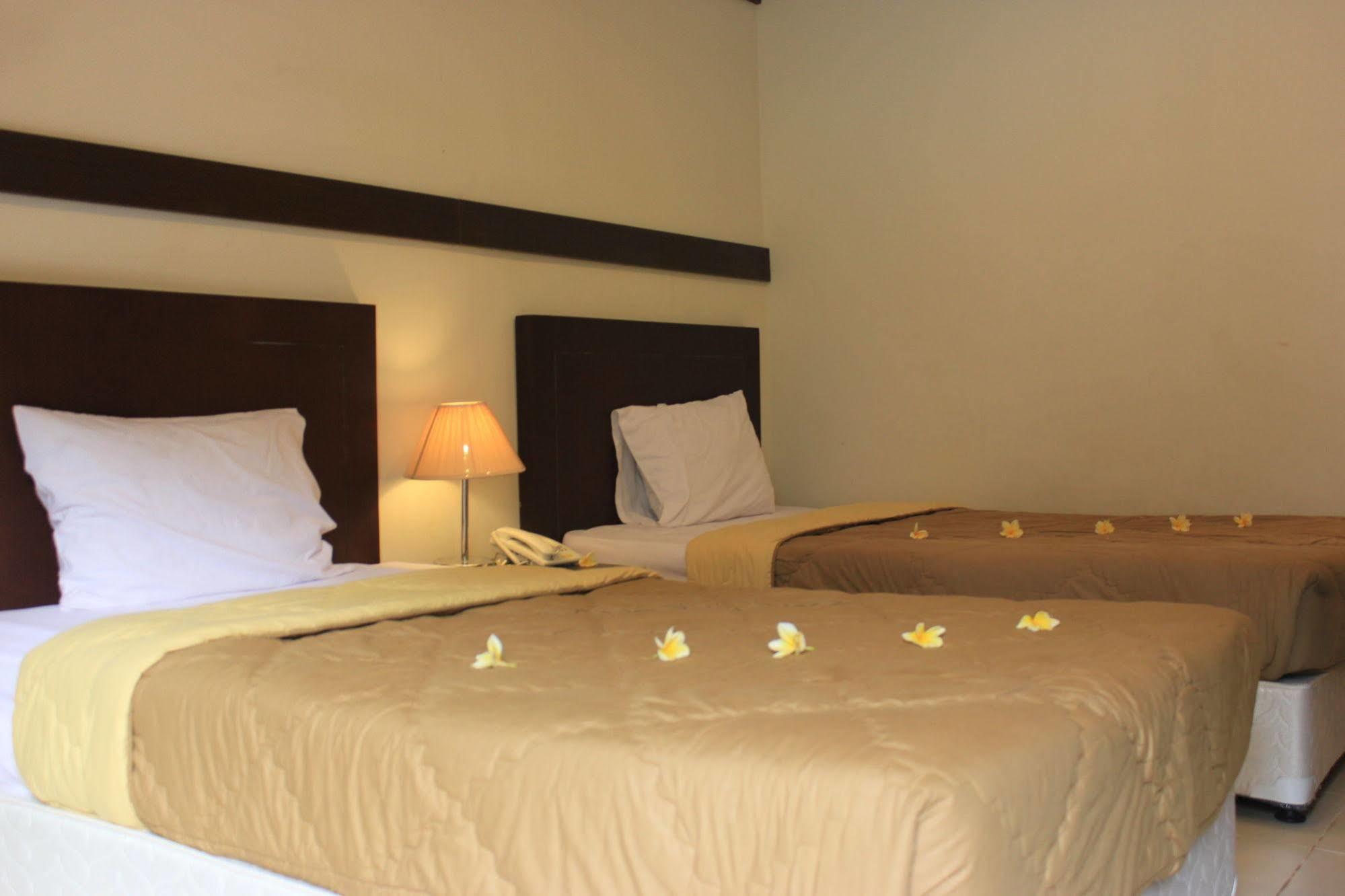 Bumi Cikeas Sentul Bogor Hotel Екстериор снимка