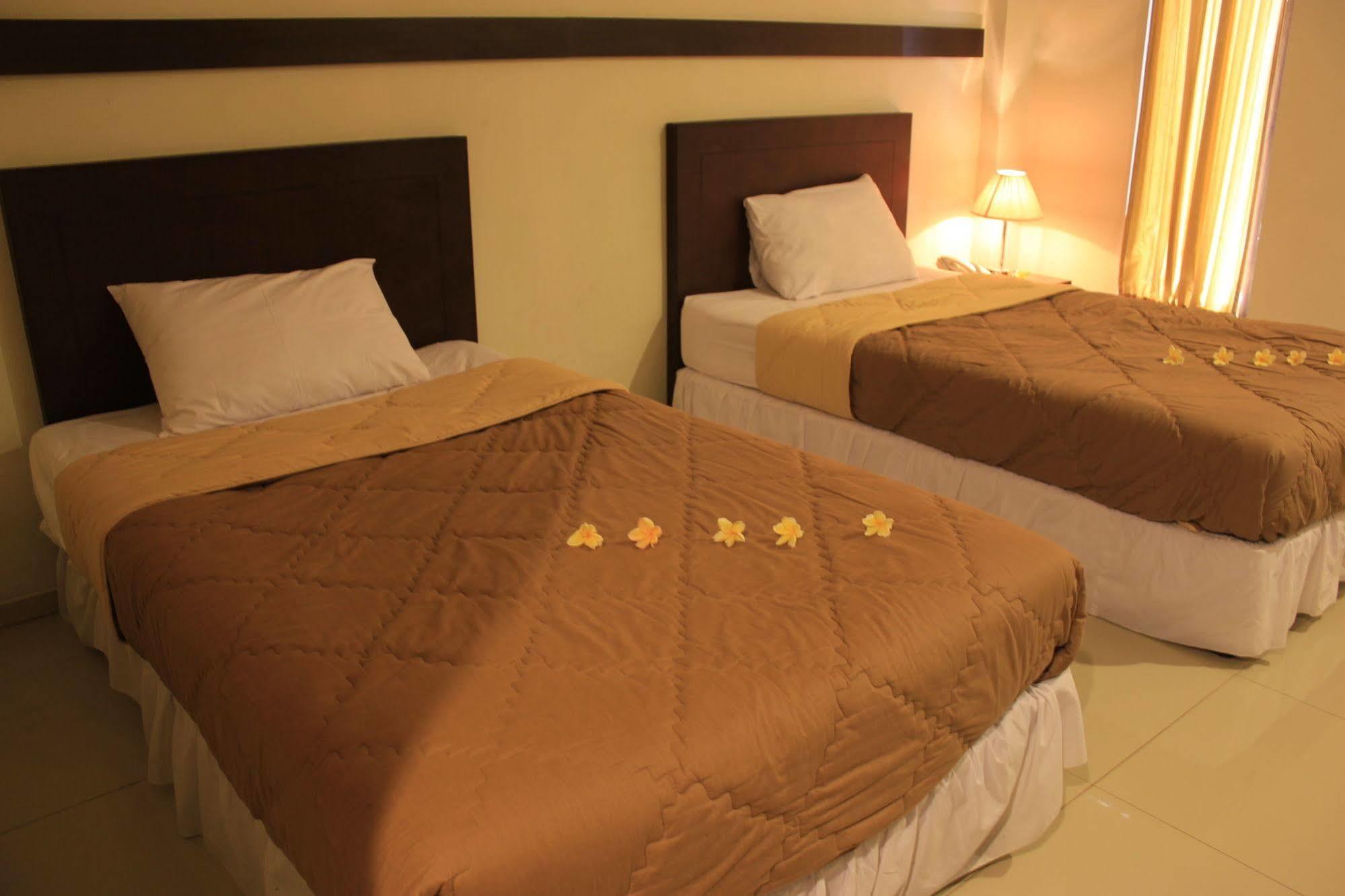 Bumi Cikeas Sentul Bogor Hotel Екстериор снимка
